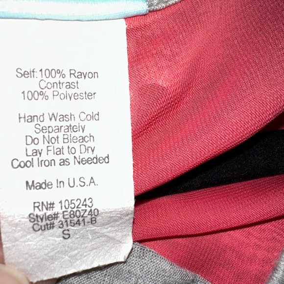 Women's H.I.P. Tank Top Size S Gray and Coral ruffles - Picture 4 of 9